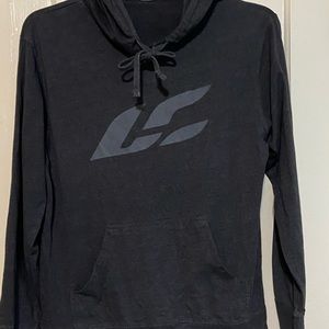 Independent trading co men’s hooded‎ shirt Medium